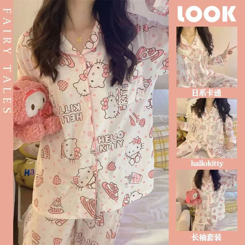 Cute long-sleeved pajamas