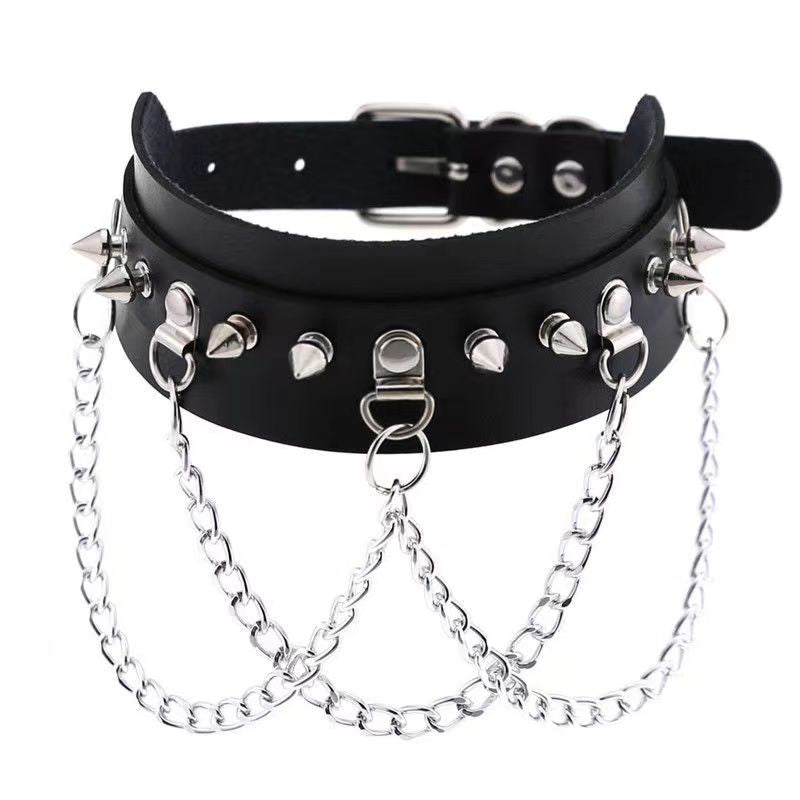 Punk studded necklace