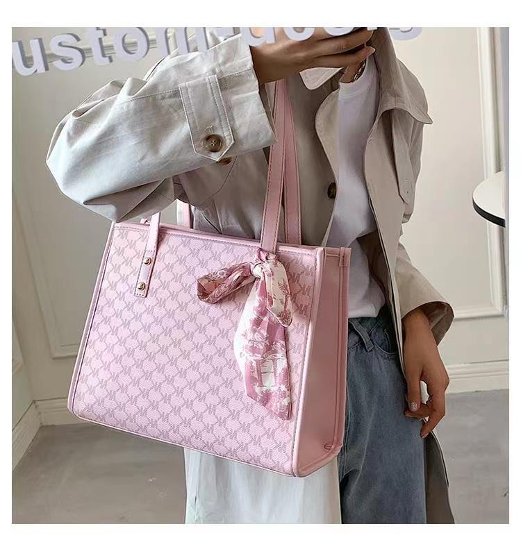 Pink bag Handbag  26*32cm